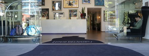 The Benefits of an Entrance Mat